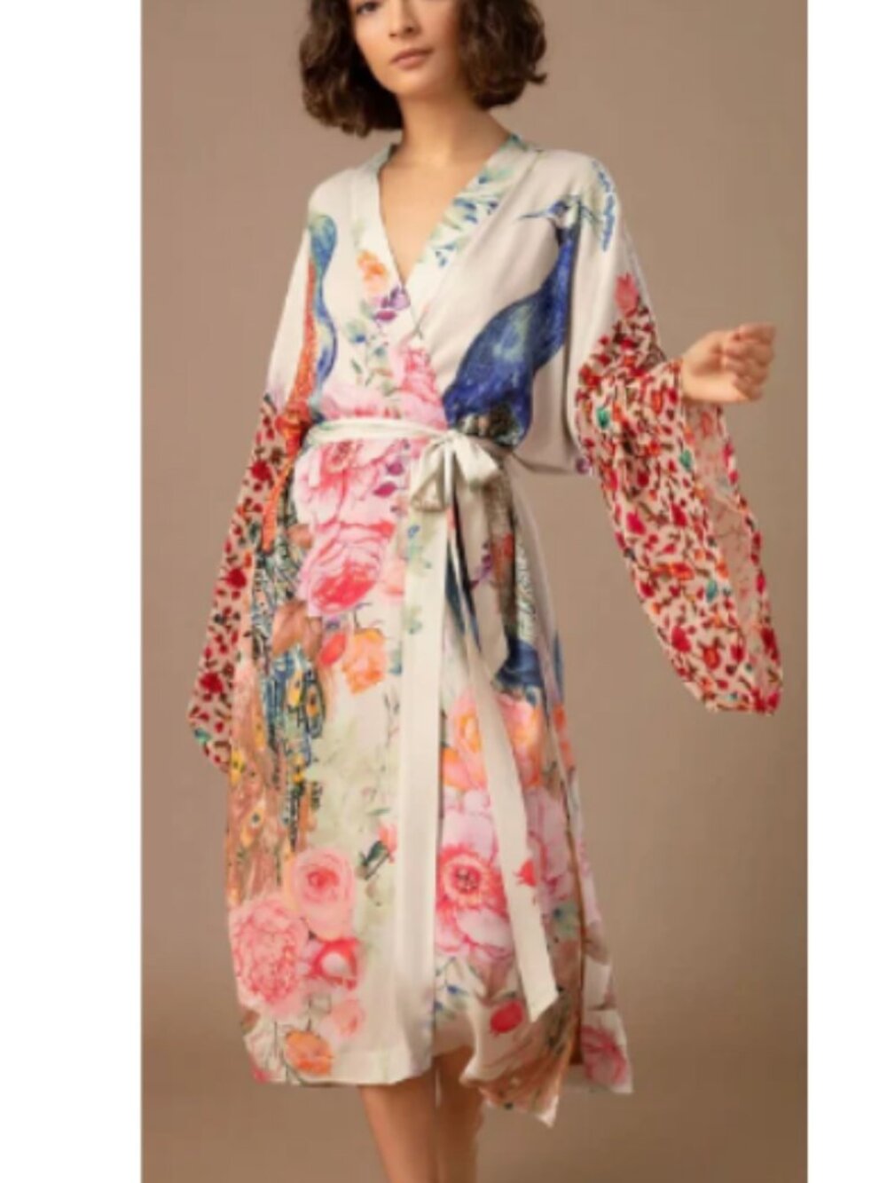 Nwot NEW Floral Peacock Kimono Loungewear robe One Size